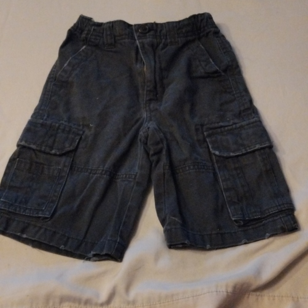 Cherokee boys size 6 cargo shorts